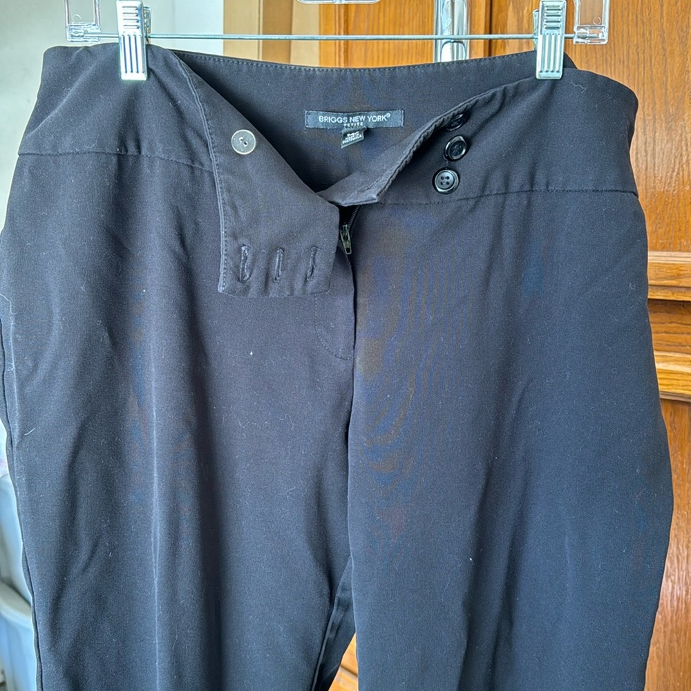 Briggs Bew York 14p black dress pants.